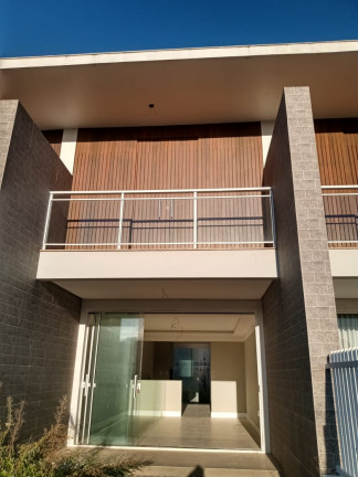 Sobrado com 2 Quartos à Venda, 80 m² em Capão Novo - Capão da Canoa