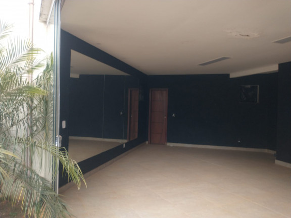 Imagem Casa com 3 Quartos à Venda, 400 m² em Imperatriz - Mateus Leme Imagem Casa com 3 Quartos à Venda, 400 m² em Imperatriz - Mateus Leme