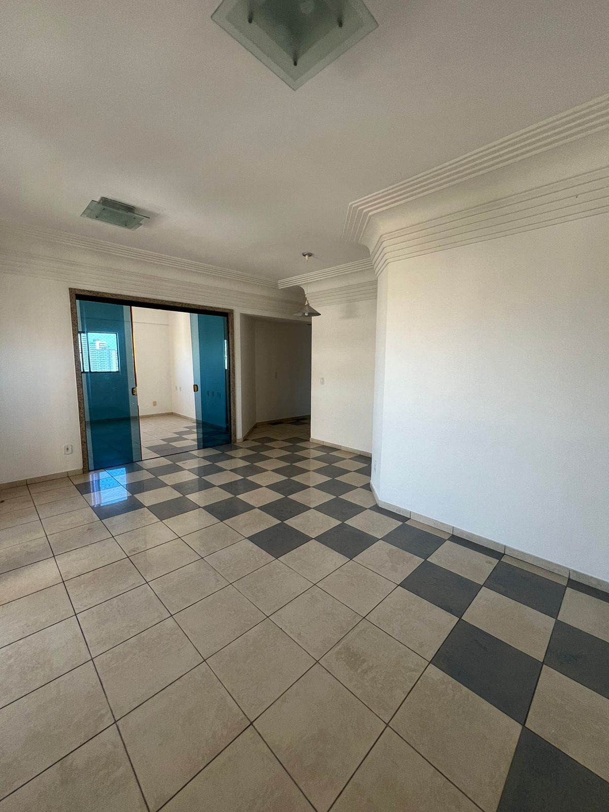 Imagem Apartamento com 3 Quartos à Venda, 150 m²em Umarizal - Belém Imagem Apartamento com 3 Quartos à Venda, 150 m²em Umarizal - Belém