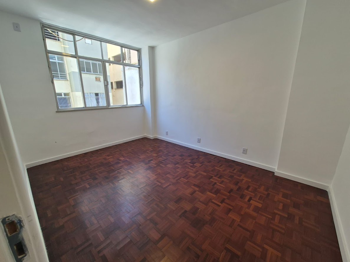 Imagem Apartamento com 3 Quartos à Venda, 70 m² em Icaraí - Niterói Imagem Apartamento com 3 Quartos à Venda, 70 m² em Icaraí - Niterói