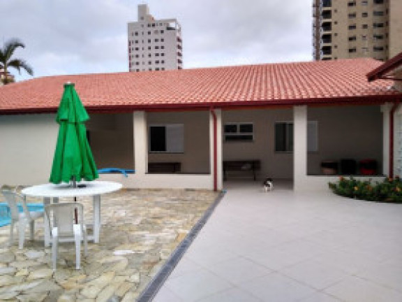 Imagem Casa com 5 Quartos à Venda, em Flórida - Praia Grande Imagem Casa com 5 Quartos à Venda, em Flórida - Praia Grande