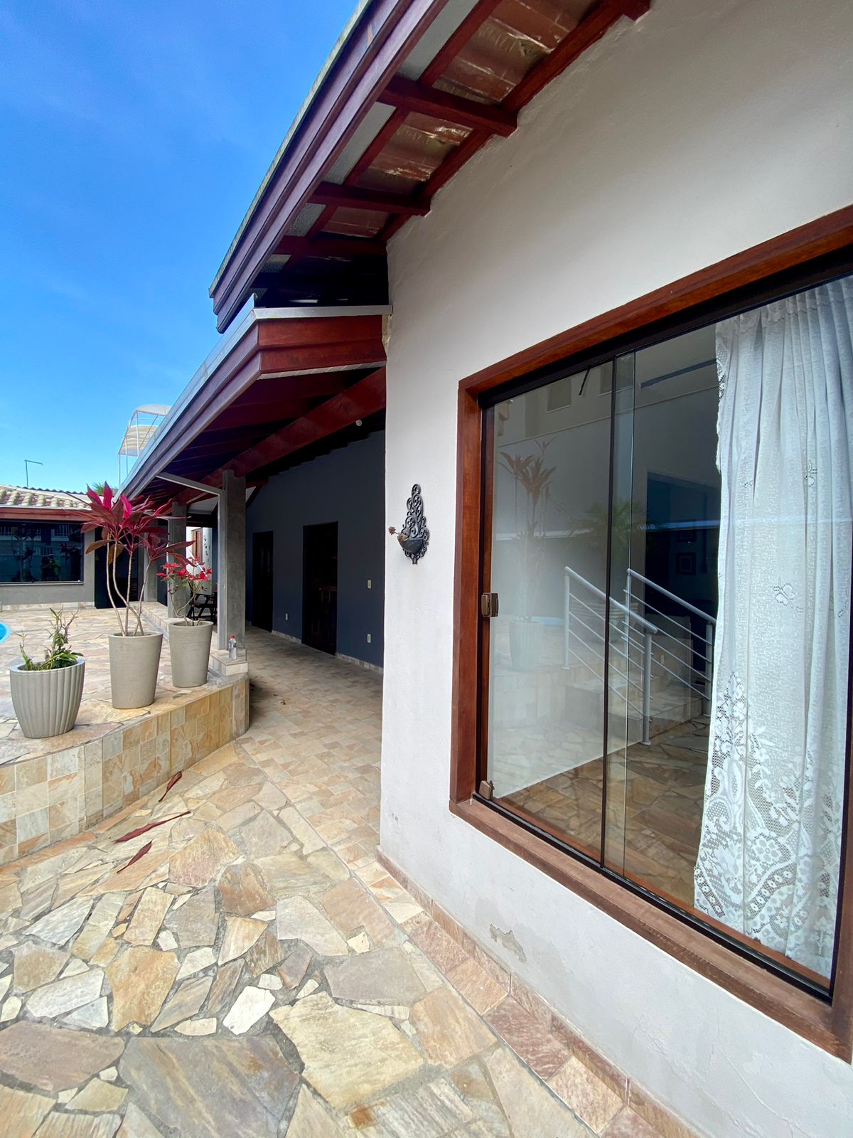 Imagem Casa de Condomínio com 4 Quartos à Venda, 160 m²em Massaguaçu - Caraguatatuba Imagem Casa de Condomínio com 4 Quartos à Venda, 160 m²em Massaguaçu - Caraguatatuba