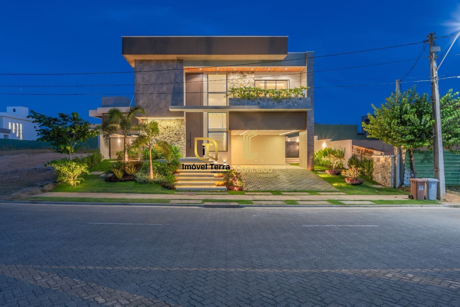 Imagem Casa de Condomínio com 5 Quartos à Venda, 356 m² em Cidade Alpha - Eusébio Imagem Casa de Condomínio com 5 Quartos à Venda, 356 m² em Cidade Alpha - Eusébio