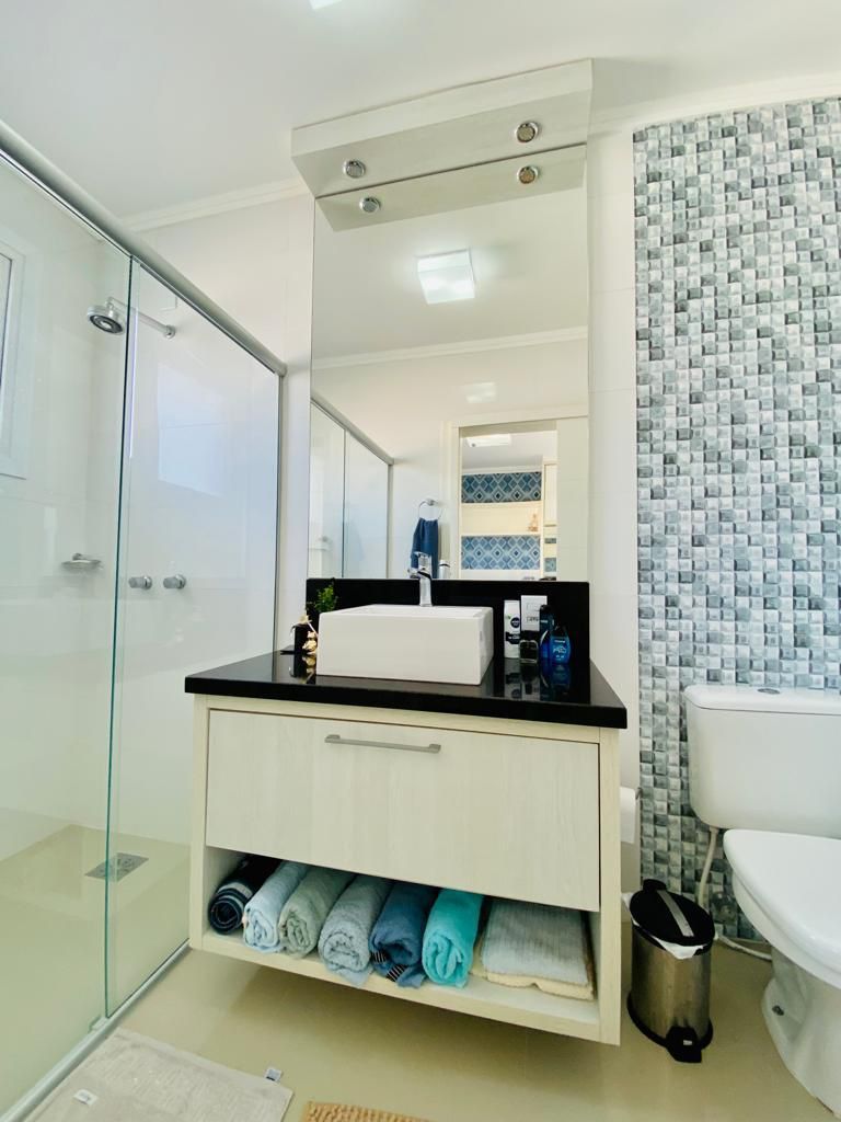 Imagem Sobrado com 3 Quartos à Venda, 360 m²em Atlântida Sul - Osório Imagem Sobrado com 3 Quartos à Venda, 360 m²em Atlântida Sul - Osório
