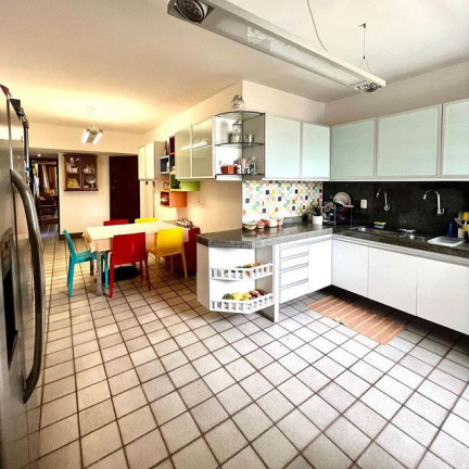 Imagem Apartamento com 4 Quartos à Venda, 230 m² em Tirol - Natal Imagem Apartamento com 4 Quartos à Venda, 230 m² em Tirol - Natal