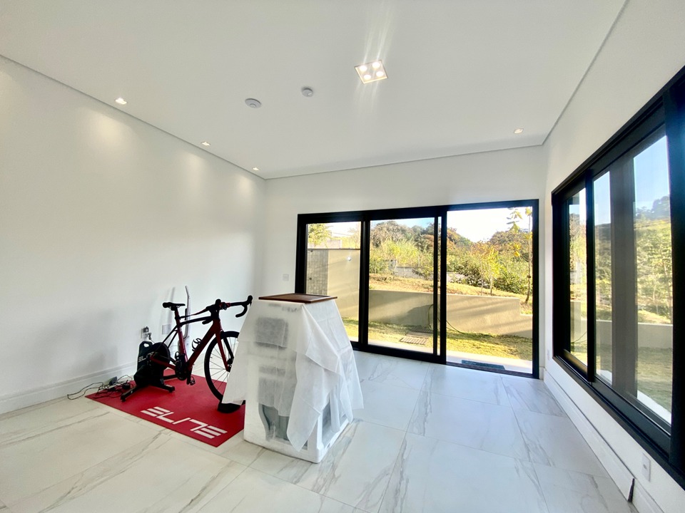 Imagem Casa de Condomínio com 3 Quartos à Venda, 380 m²em Jardim Novo Mundo - Jundiaí Imagem Casa de Condomínio com 3 Quartos à Venda, 380 m²em Jardim Novo Mundo - Jundiaí