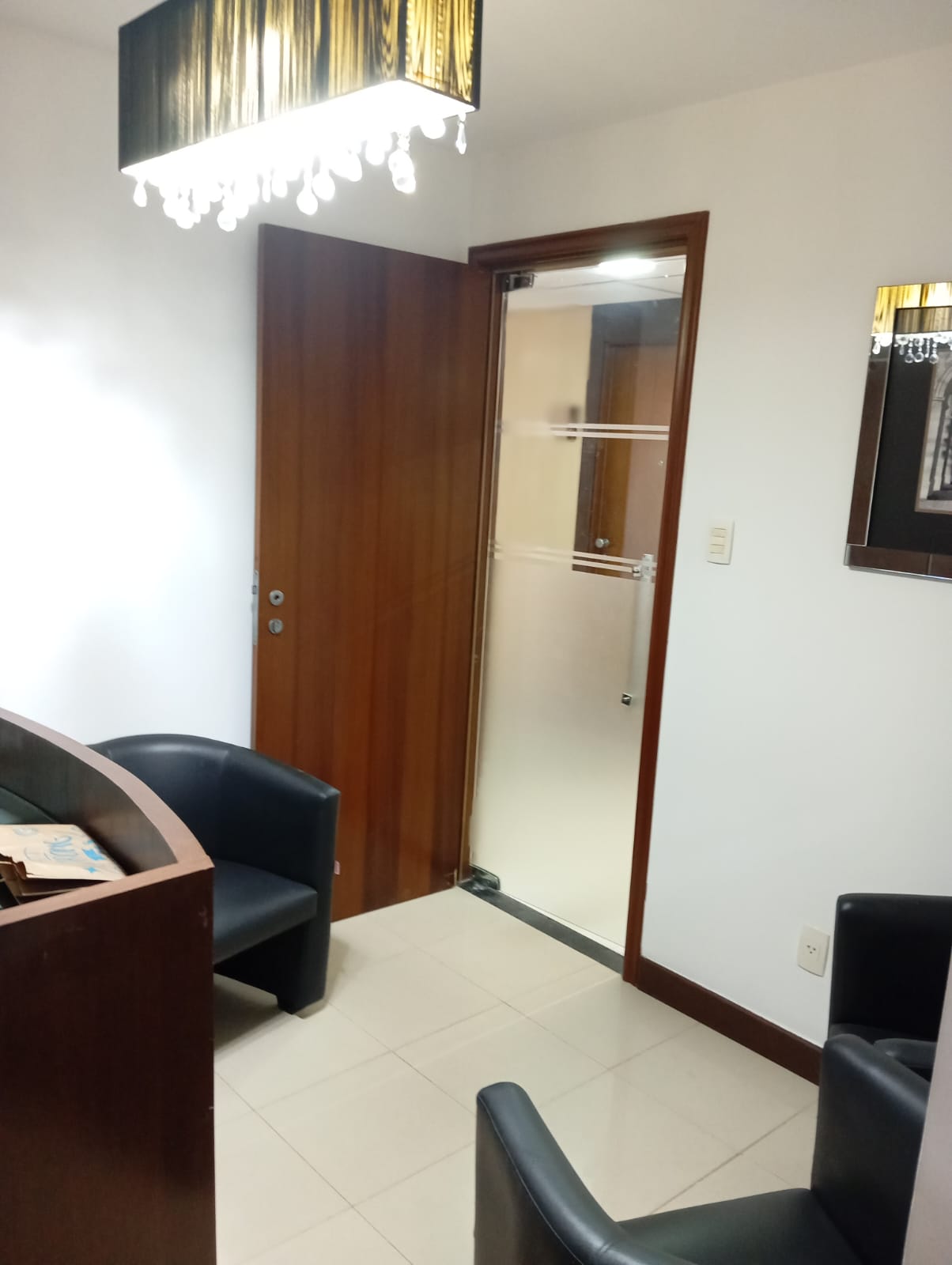 Imagem Sala Comercial para Alugar, 33 m²em Caminho das Árvores - Salvador