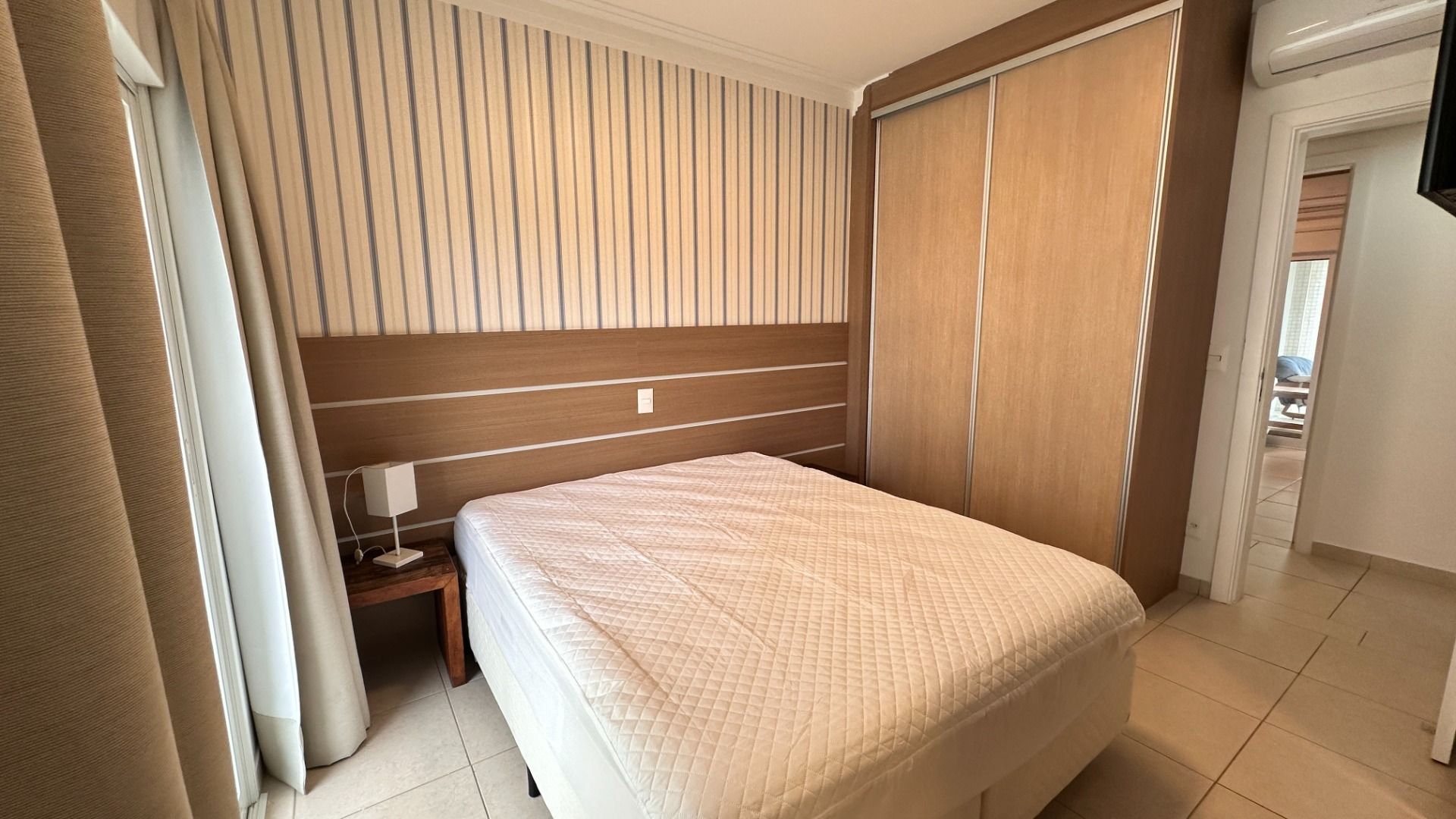 Imagem Apartamento com 4 Quartos à Venda, 186 m²em Riviera - Bertioga