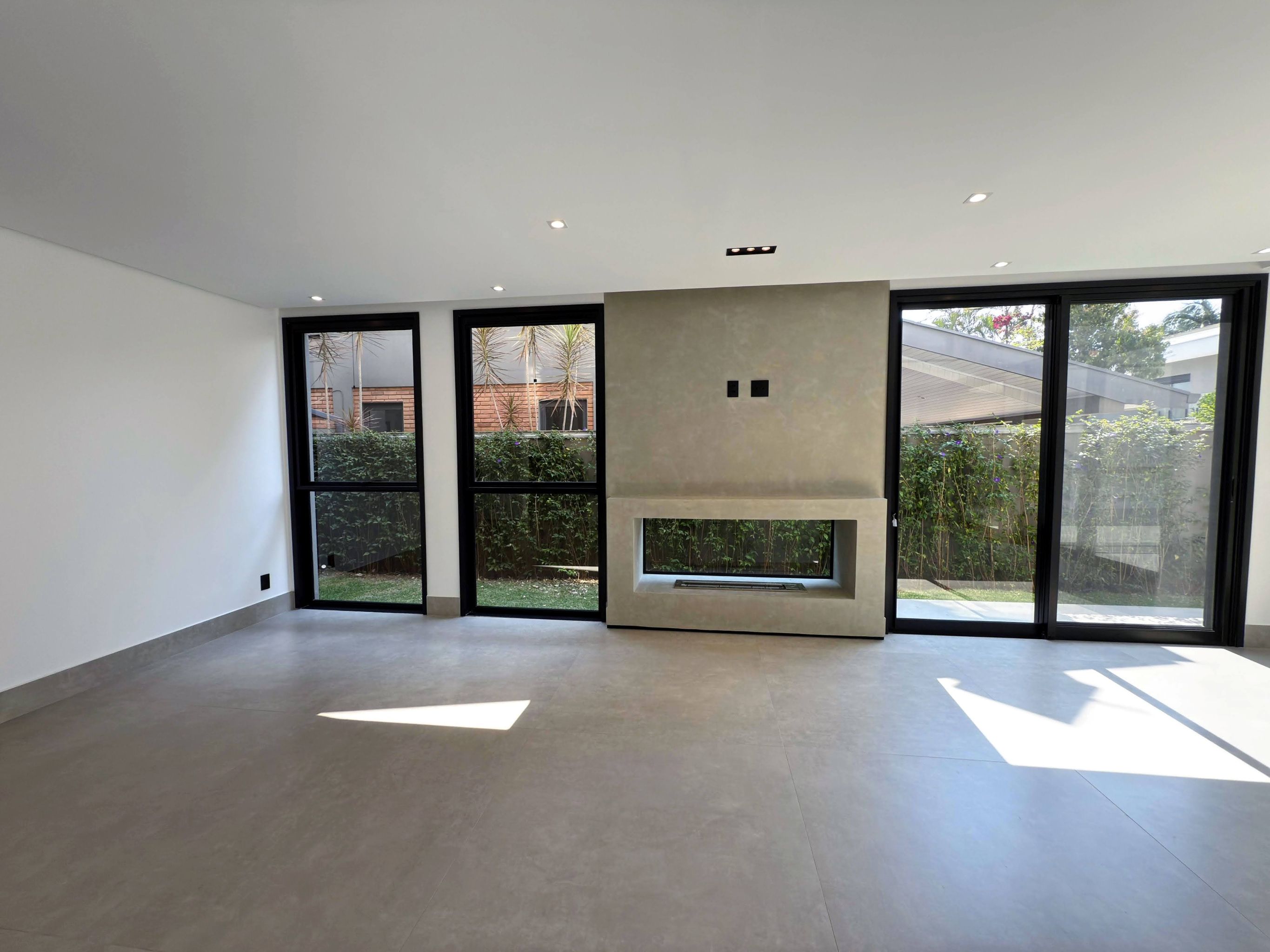 Imagem Casa de Condomínio com 4 Quartos à Venda, 345 m² em Alphaville - Santana de Parnaíba
