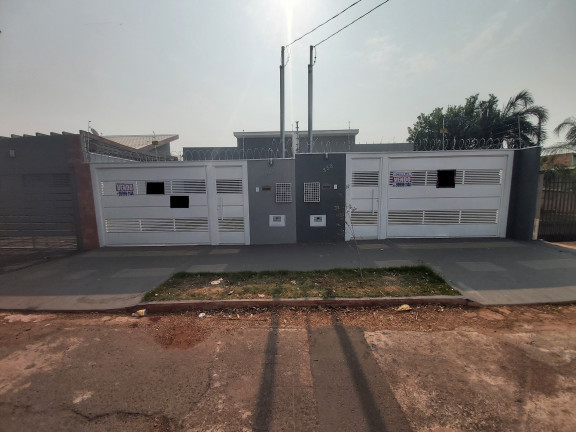 Imagem Casa com 2 Quartos à Venda,  em Vila Marcos Roberto - Campo Grande