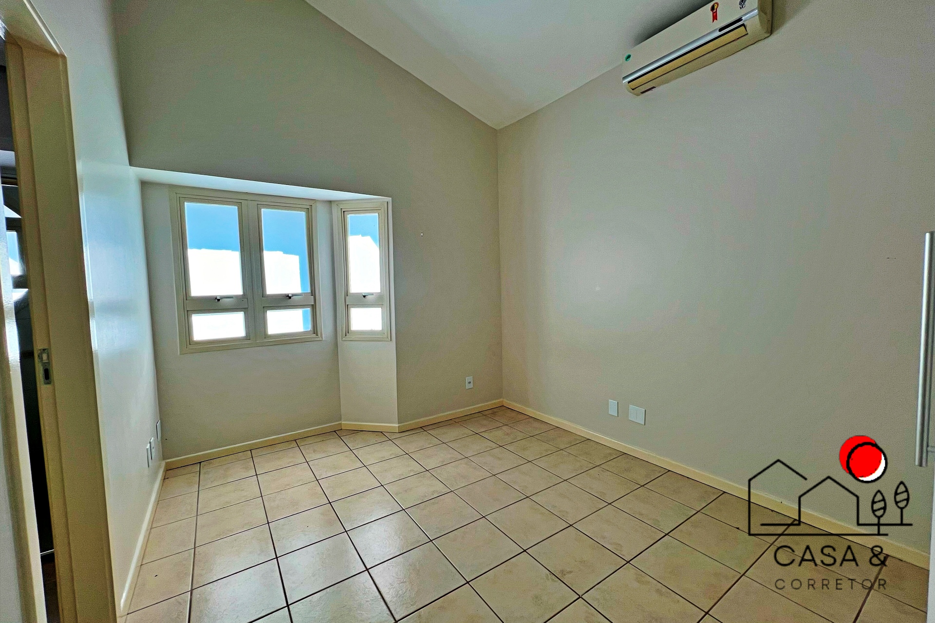 Imagem Casa de Condomínio com 3 Quartos à Venda, 143 m²em Flores - Manaus