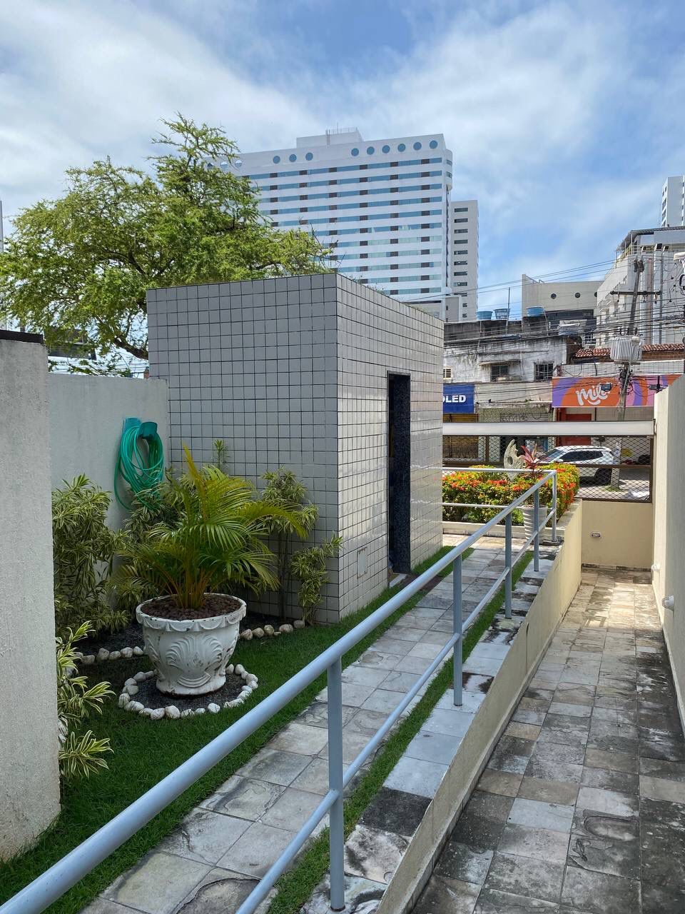 Imagem Apartamento com 4 Quartos à Venda, 104 m²em Bairro Novo - Olinda