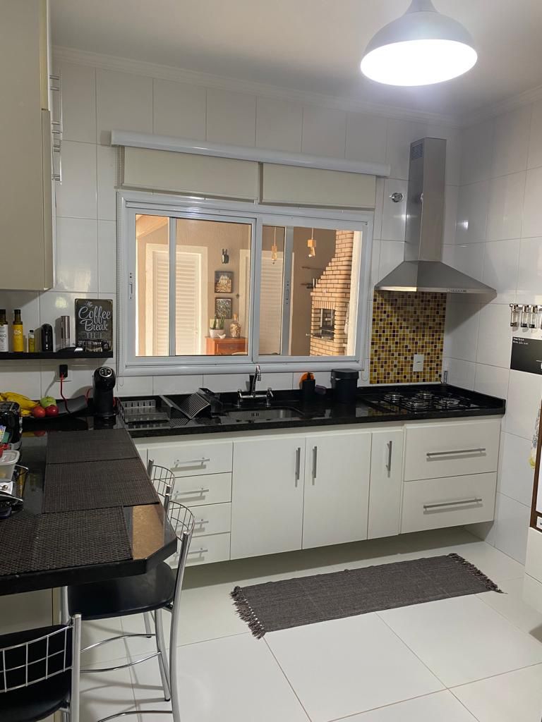 Imagem Casa de Condomínio com 3 Quartos à Venda, 259 m²em Chácara Morada Mediterrânea - Jundiaí