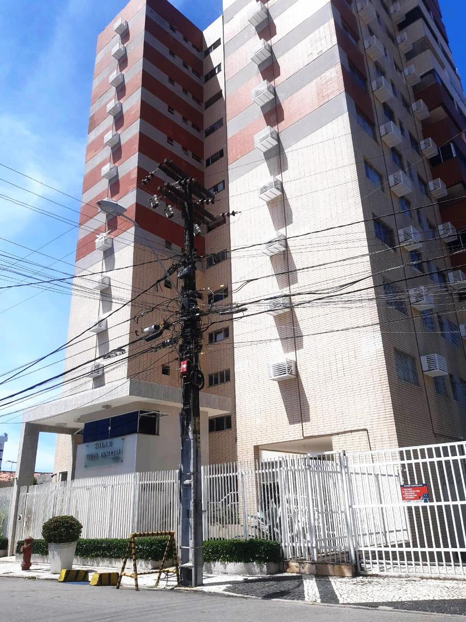 Imagem Apartamento com 3 Quartos à Venda, 117 m² em Mucuripe - Fortaleza Imagem Apartamento com 3 Quartos à Venda, 117 m² em Mucuripe - Fortaleza