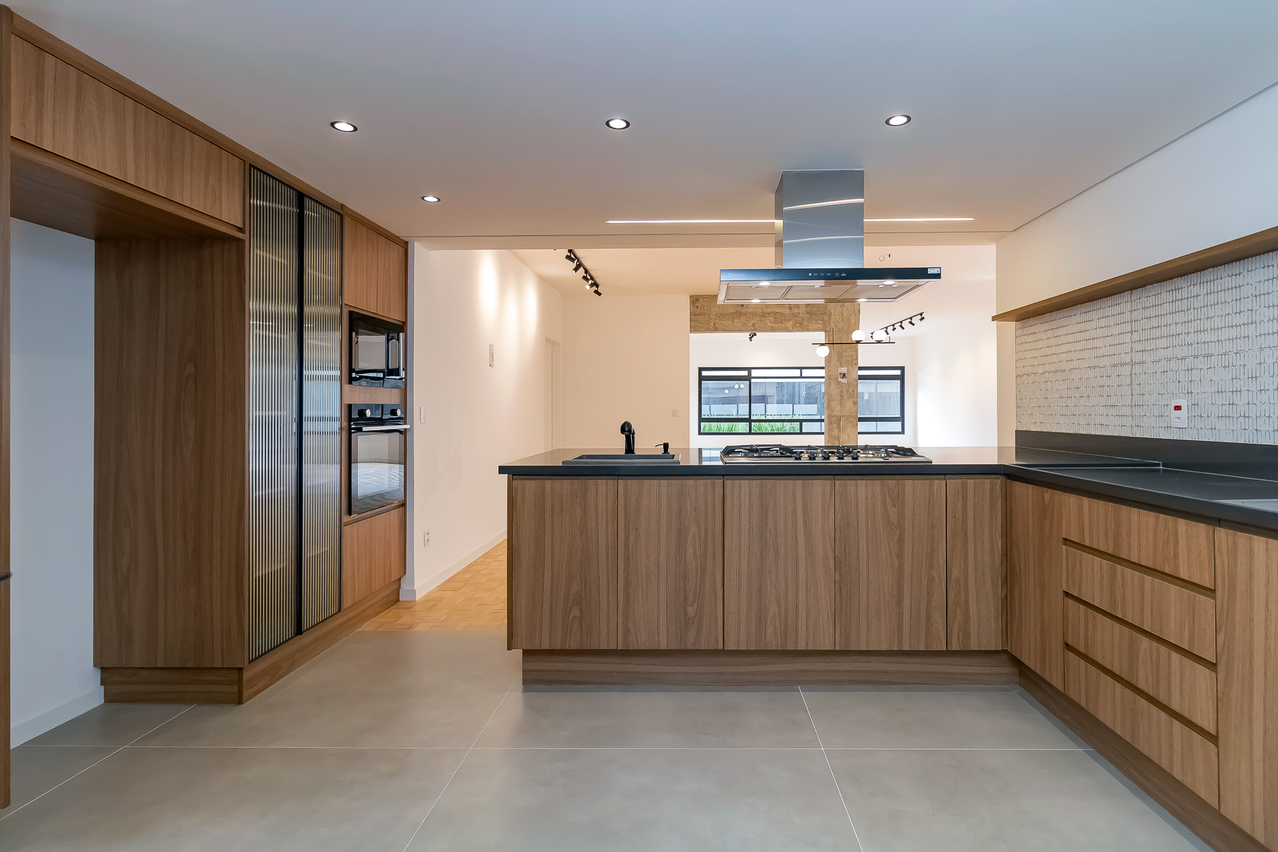 Imagem Apartamento com 3 Quartos à Venda, 220 m²em Cerqueira César - São Paulo