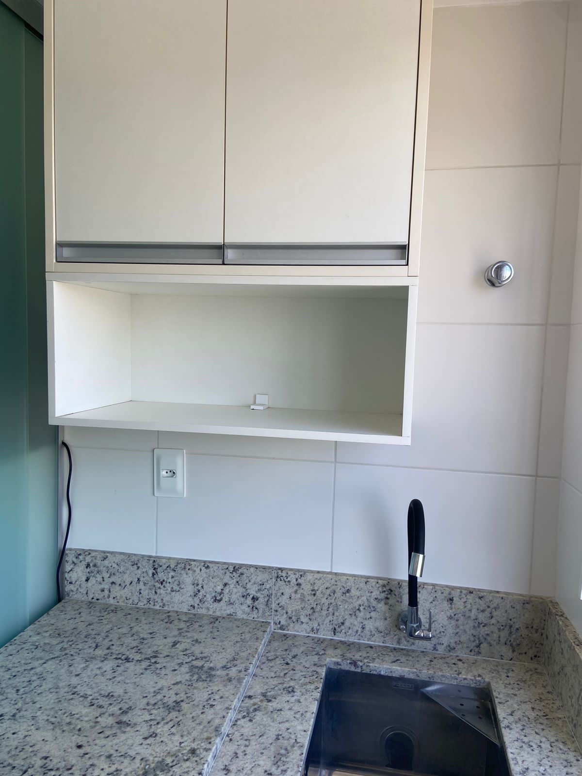 Imagem Apartamento com 2 Quartos para Alugar, em Buraquinho - Lauro de Freitas