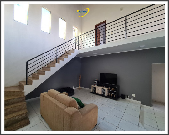 Imagem Casa de Condomínio com 4 Quartos à Venda, 440 m²em Setor Habitacional Arniqueira (Águas Claras) - Brasília