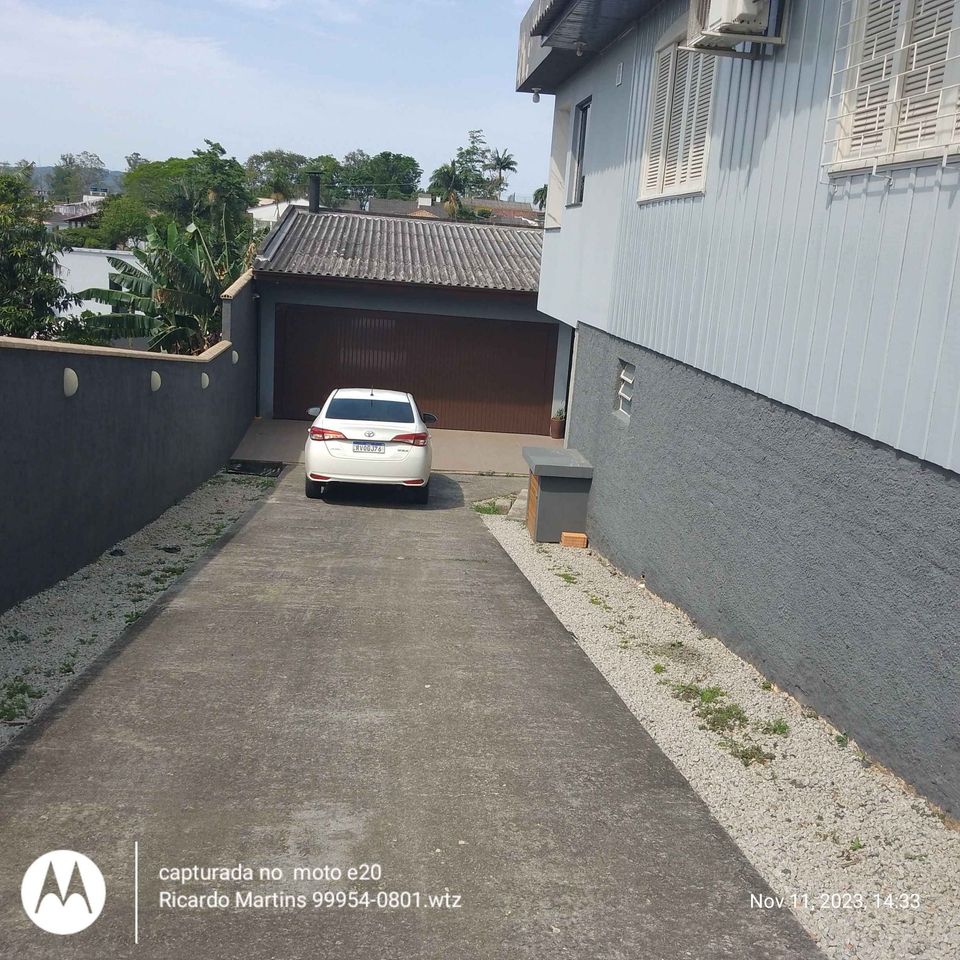 Imagem Casa com 3 Quartos à Venda, 180 m²em Jardim Angélica - Criciúma Imagem Casa com 3 Quartos à Venda, 180 m²em Jardim Angélica - Criciúma