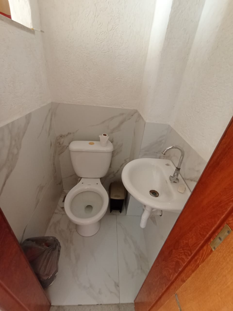 Imagem Casa de Vila com 2 Quartos à Venda, 135 m²em Tribobó - São Gonçalo Imagem Casa de Vila com 2 Quartos à Venda, 135 m²em Tribobó - São Gonçalo