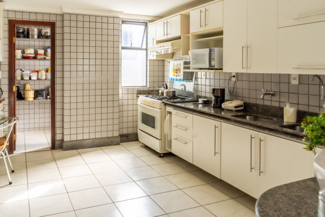 Imagem Apartamento com 4 Quartos à Venda, 271 m² em Lagoa Nova - Natal Imagem Apartamento com 4 Quartos à Venda, 271 m² em Lagoa Nova - Natal