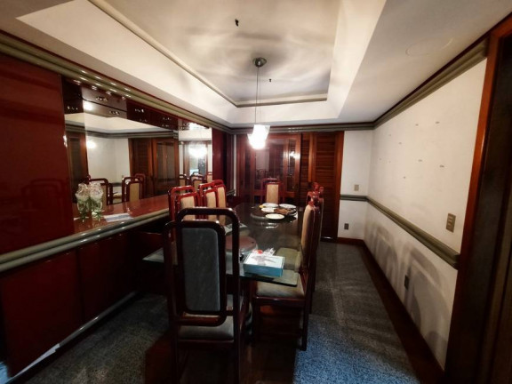 Imagem Casa com 4 Quartos à Venda, 324 m² em Jardim Lindóia - Porto Alegre