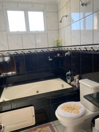 Imagem Casa com 3 Quartos à Venda, 207 m² em Jardim São Vicente - Jundiaí Imagem Casa com 3 Quartos à Venda, 207 m² em Jardim São Vicente - Jundiaí