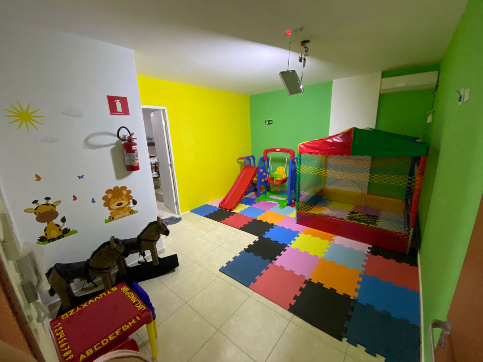 Imagem Apartamento com 2 Quartos à Venda, 58 m²em Guilhermina - Praia Grande