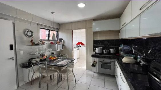 Imagem Apartamento com 4 Quartos à Venda, 150 m²em Meireles - Fortaleza Imagem Apartamento com 4 Quartos à Venda, 150 m²em Meireles - Fortaleza