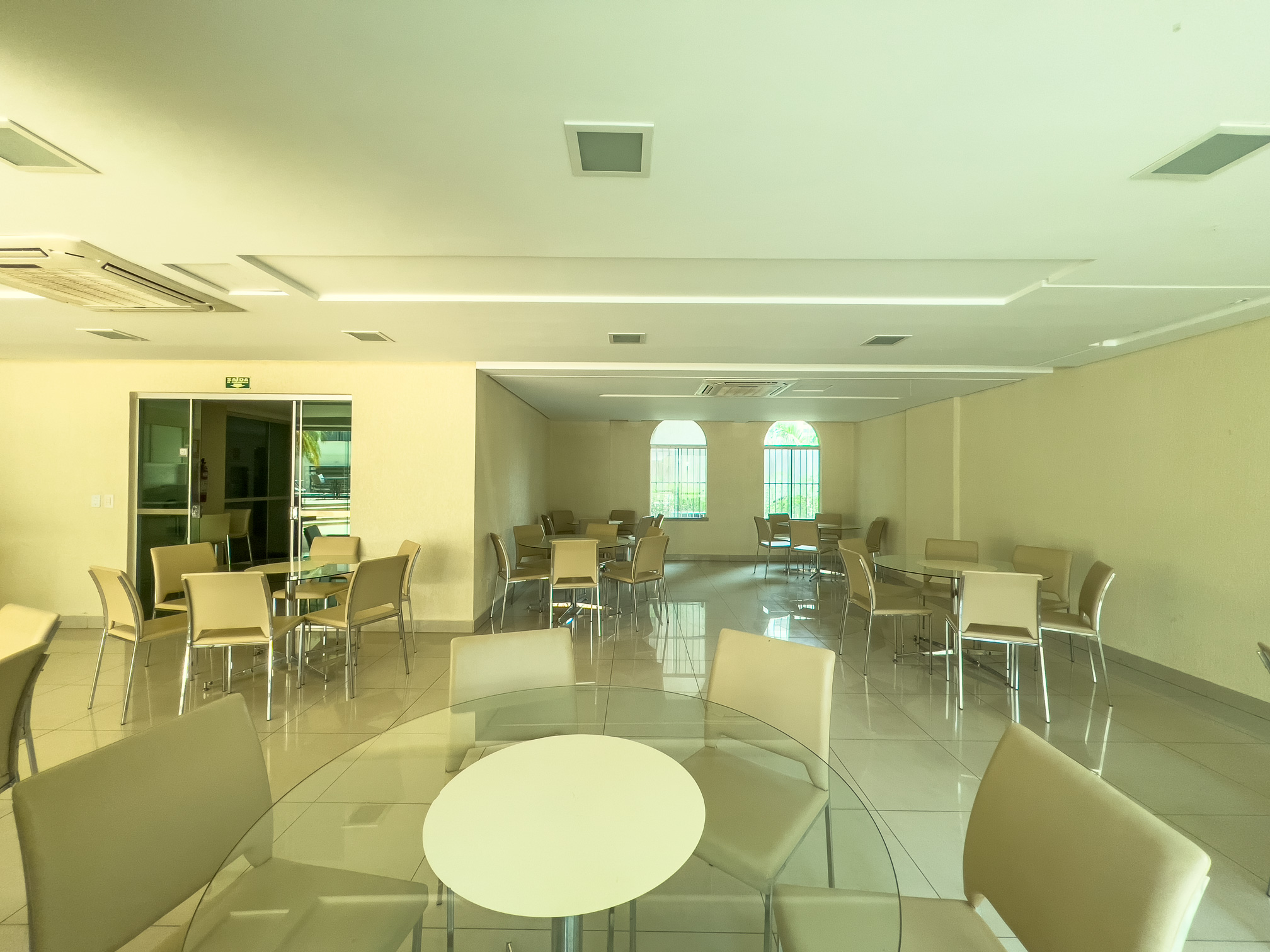 Imagem Apartamento com 2 Quartos à Venda, 108 m²em Setor Bueno - Goiânia