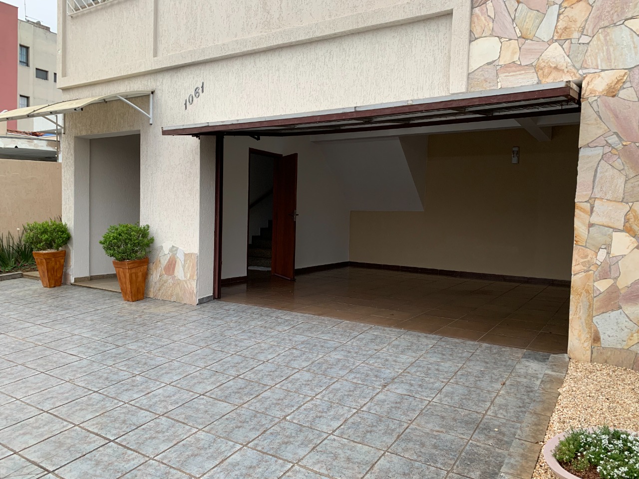 Imagem Sobrado com 4 Quartos à Venda, 408 m²em Vila Ipiranga - Mogi das Cruzes Imagem Sobrado com 4 Quartos à Venda, 408 m²em Vila Ipiranga - Mogi das Cruzes