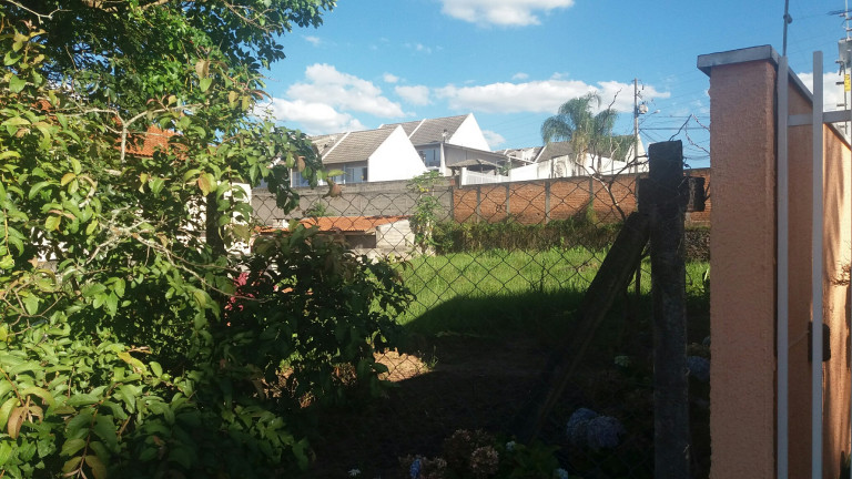 Imagem Terreno à Venda, 684 m² em Barreirinha - Curitiba Imagem Terreno à Venda, 684 m² em Barreirinha - Curitiba