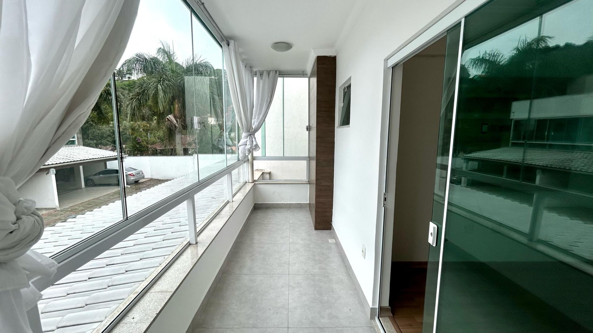 Imagem Casa com 3 Quartos à Venda, 160 m² em Parque Jardim da Serra - Juiz de Fora Imagem Casa com 3 Quartos à Venda, 160 m² em Parque Jardim da Serra - Juiz de Fora