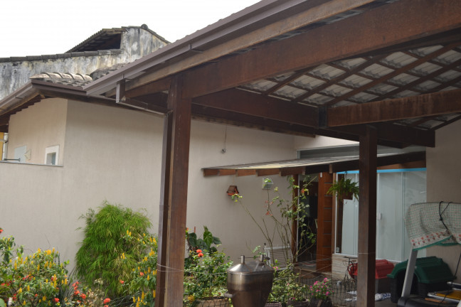 Imagem Casa com 4 Quartos à Venda, 260 m² em Badu - Niterói Imagem Casa com 4 Quartos à Venda, 260 m² em Badu - Niterói