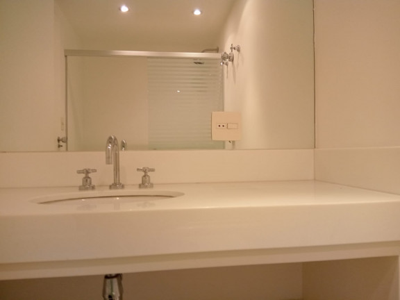 Imagem Apartamento com 2 Quartos à Venda, 85 m² em Itaim Bibi - São Paulo