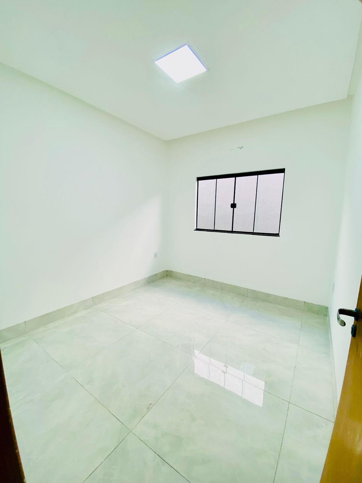 Imagem Casa com 3 Quartos à Venda, 135 m²em Jardim Helvécia - Aparecida de Goiânia Imagem Casa com 3 Quartos à Venda, 135 m²em Jardim Helvécia - Aparecida de Goiânia
