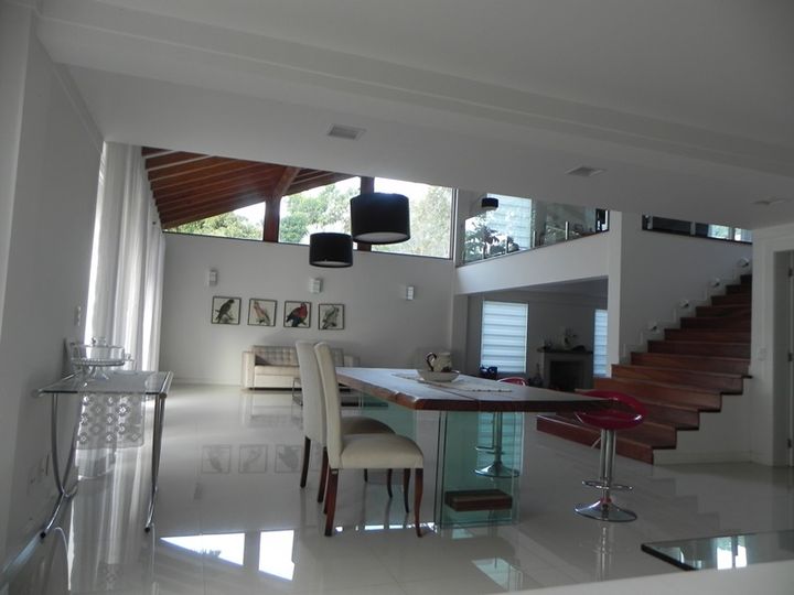 Imagem Casa de Condomínio com 5 Quartos à Venda, 500 m² em Várzea&nbsp; - Teresópolis