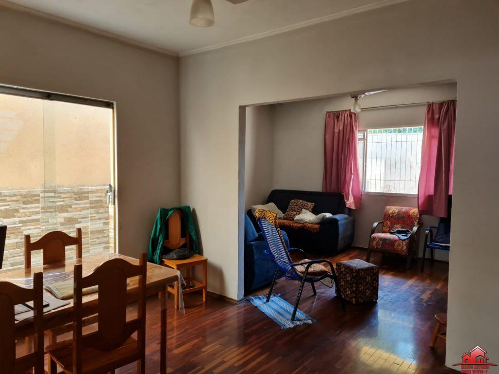 Imagem Casa com 4 Quartos à Venda, 213 m²em Jardim Petrópolis - Bauru Imagem Casa com 4 Quartos à Venda, 213 m²em Jardim Petrópolis - Bauru