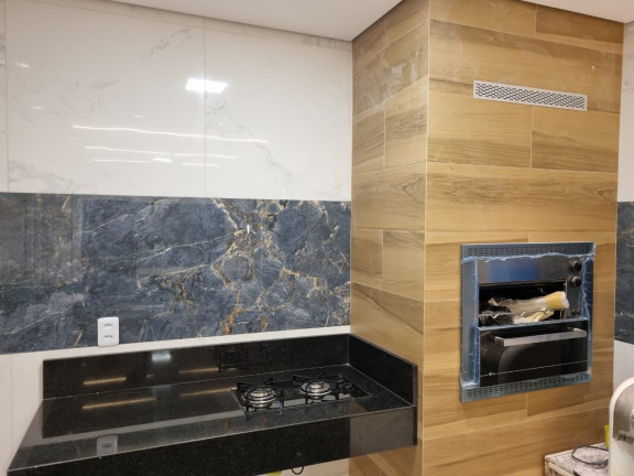 Imagem Casa com 4 Quartos à Venda, 250 m² em Coité - eusébio