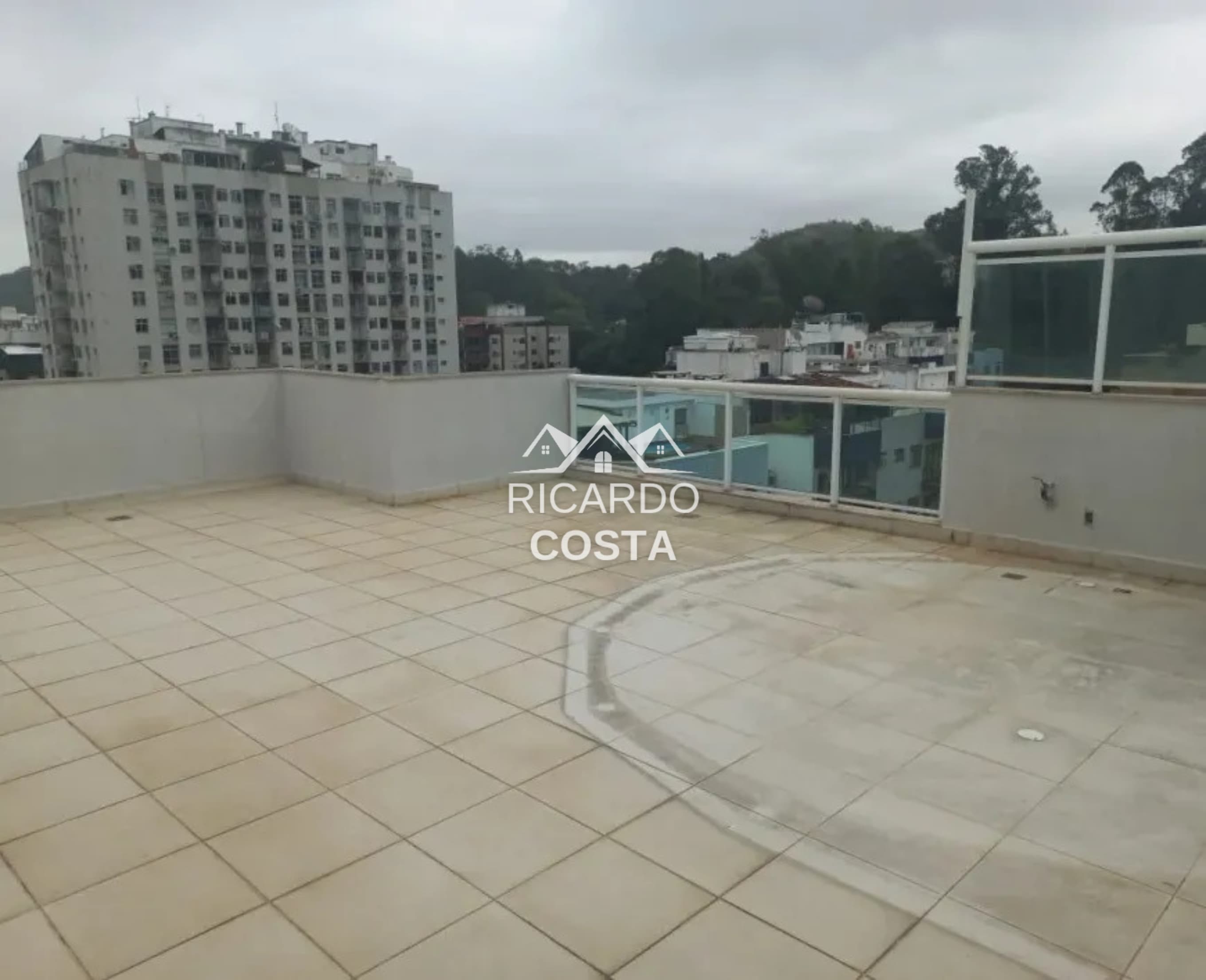 Imagem Cobertura com 4 Quartos para Alugar, 187 m² em Freguesia (Jacarepaguá) - Rio de Janeiro Imagem Cobertura com 4 Quartos para Alugar, 187 m² em Freguesia (Jacarepaguá) - Rio de Janeiro