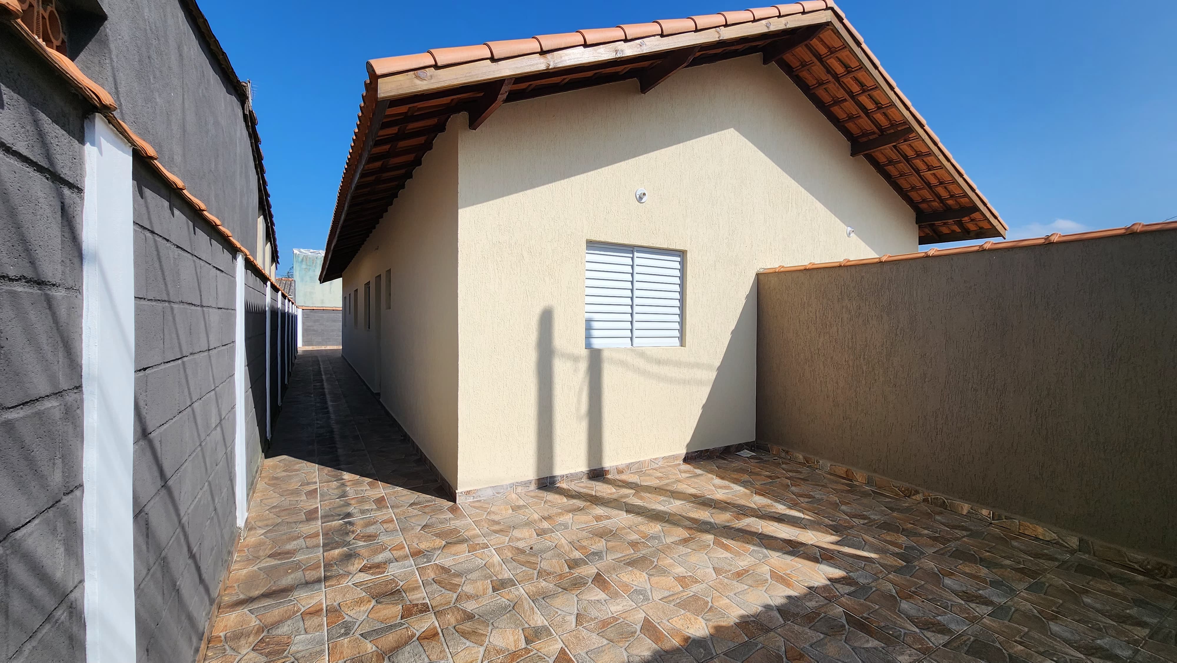 Imagem Casa com 2 Quartos à Venda, 61 m²em Jardim Nova Itanhaém - Itanhaém Imagem Casa com 2 Quartos à Venda, 61 m²em Jardim Nova Itanhaém - Itanhaém