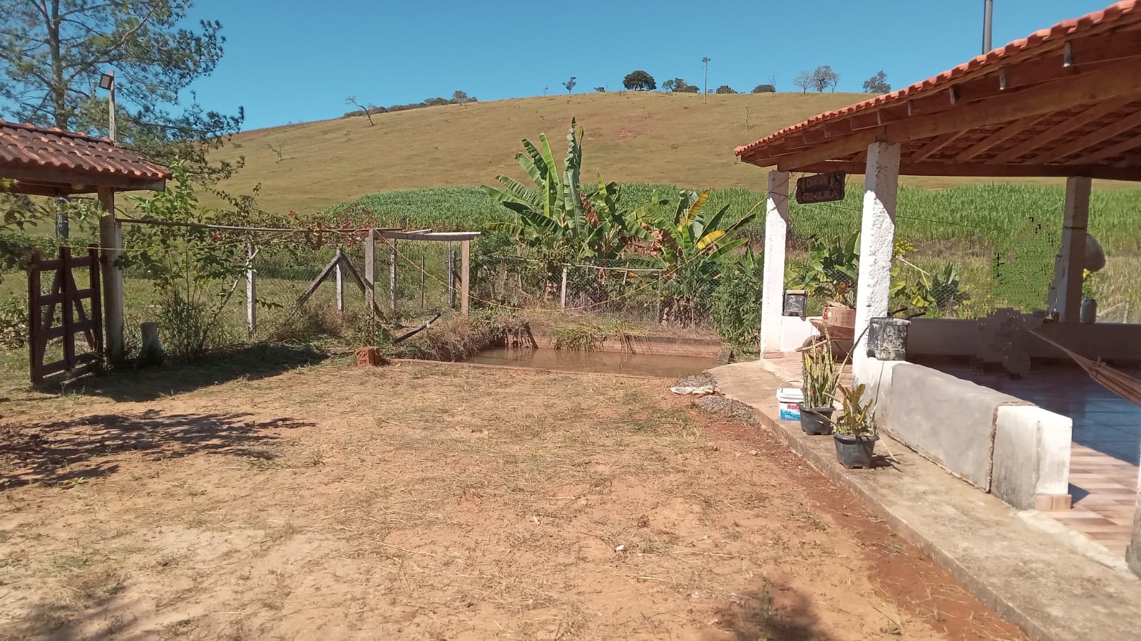 Imagem Chácara com 2 Quartos à Venda, 150 m²em JARDIM - Cunha Imagem Chácara com 2 Quartos à Venda, 150 m²em JARDIM - Cunha