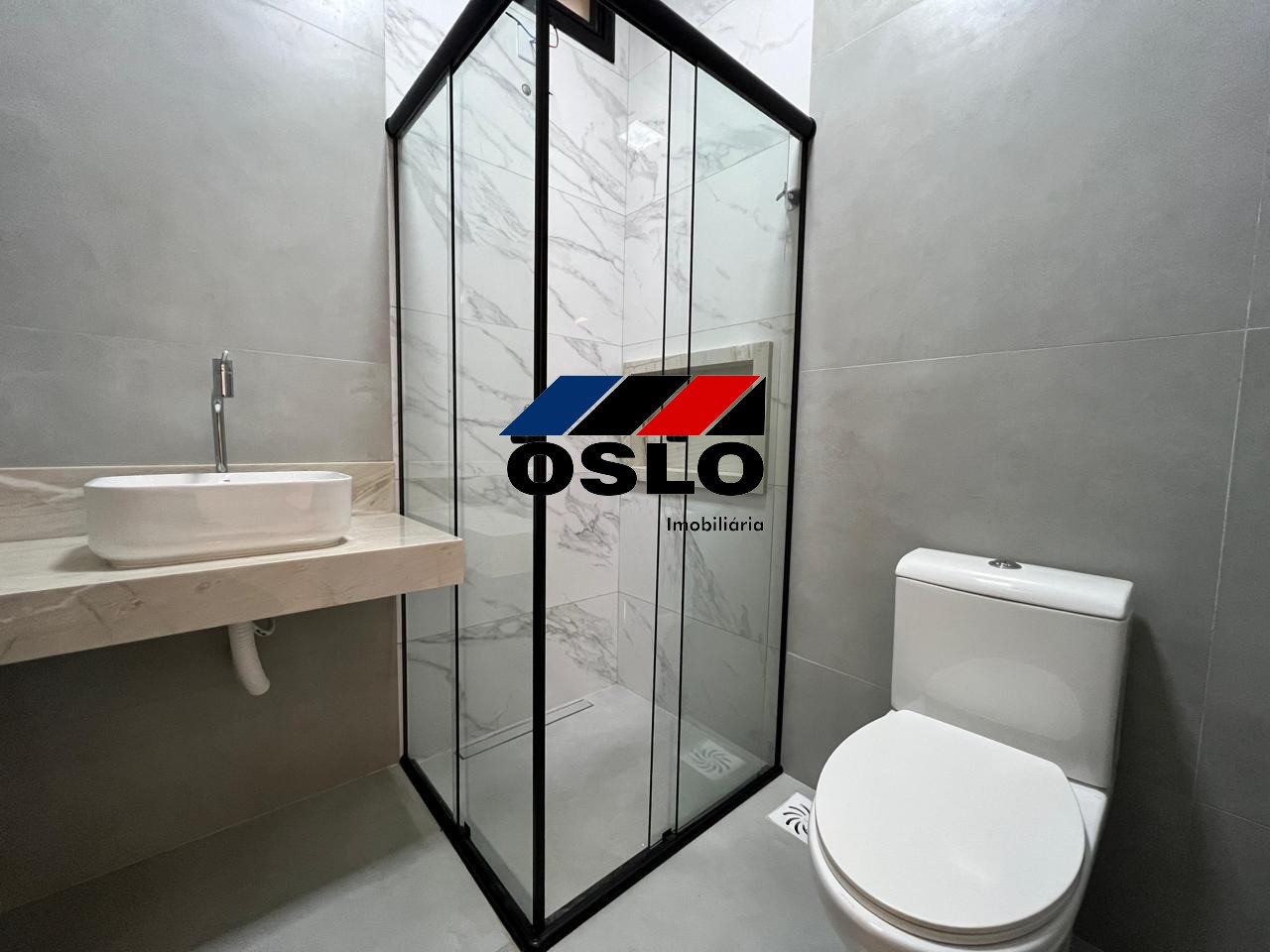 Imagem Casa com 4 Quartos à Venda, 192 m²em Moinho dos Ventos - Goiânia Imagem Casa com 4 Quartos à Venda, 192 m²em Moinho dos Ventos - Goiânia