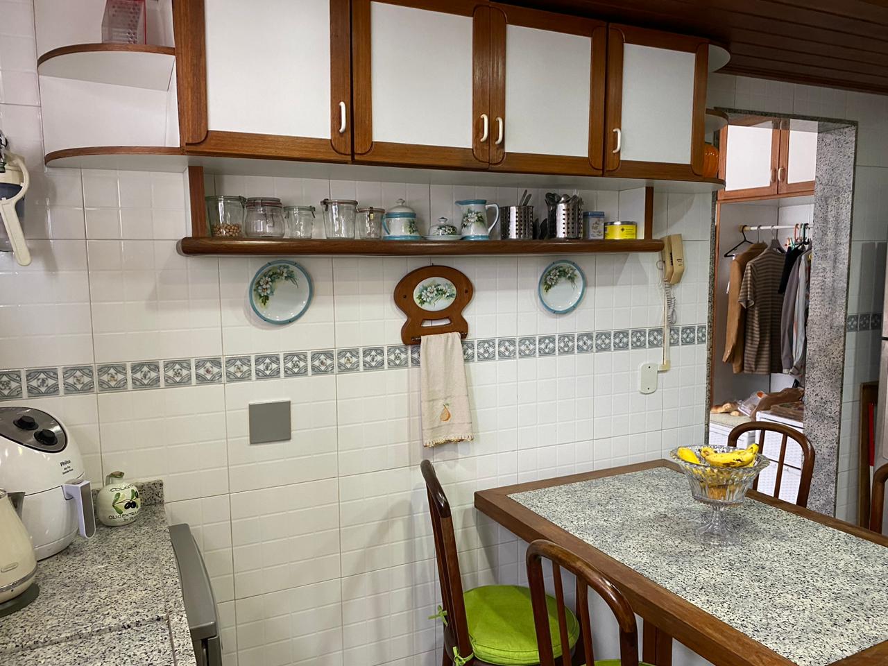 Imagem Apartamento com 3 Quartos à Venda, 112 m² em Icaraí - Niterói