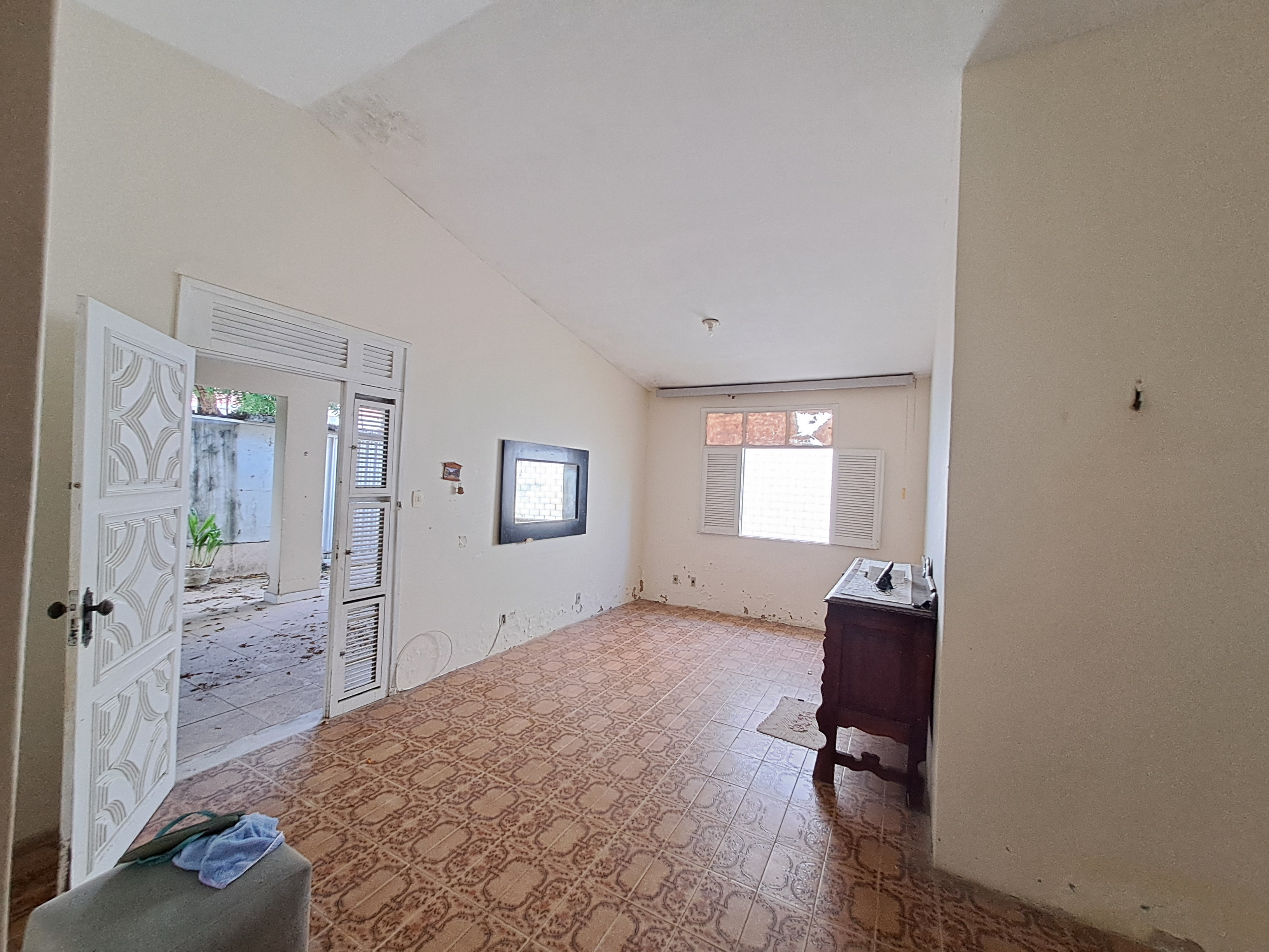 Imagem Casa com 3 Quartos à Venda, 220 m²em Edson Queiroz - Fortaleza