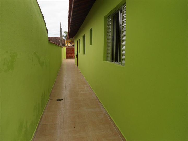 Imagem Casa com 2 Quartos à Venda, 50 m² em Santa Terezinha - Itanhaém Imagem Casa com 2 Quartos à Venda, 50 m² em Santa Terezinha - Itanhaém