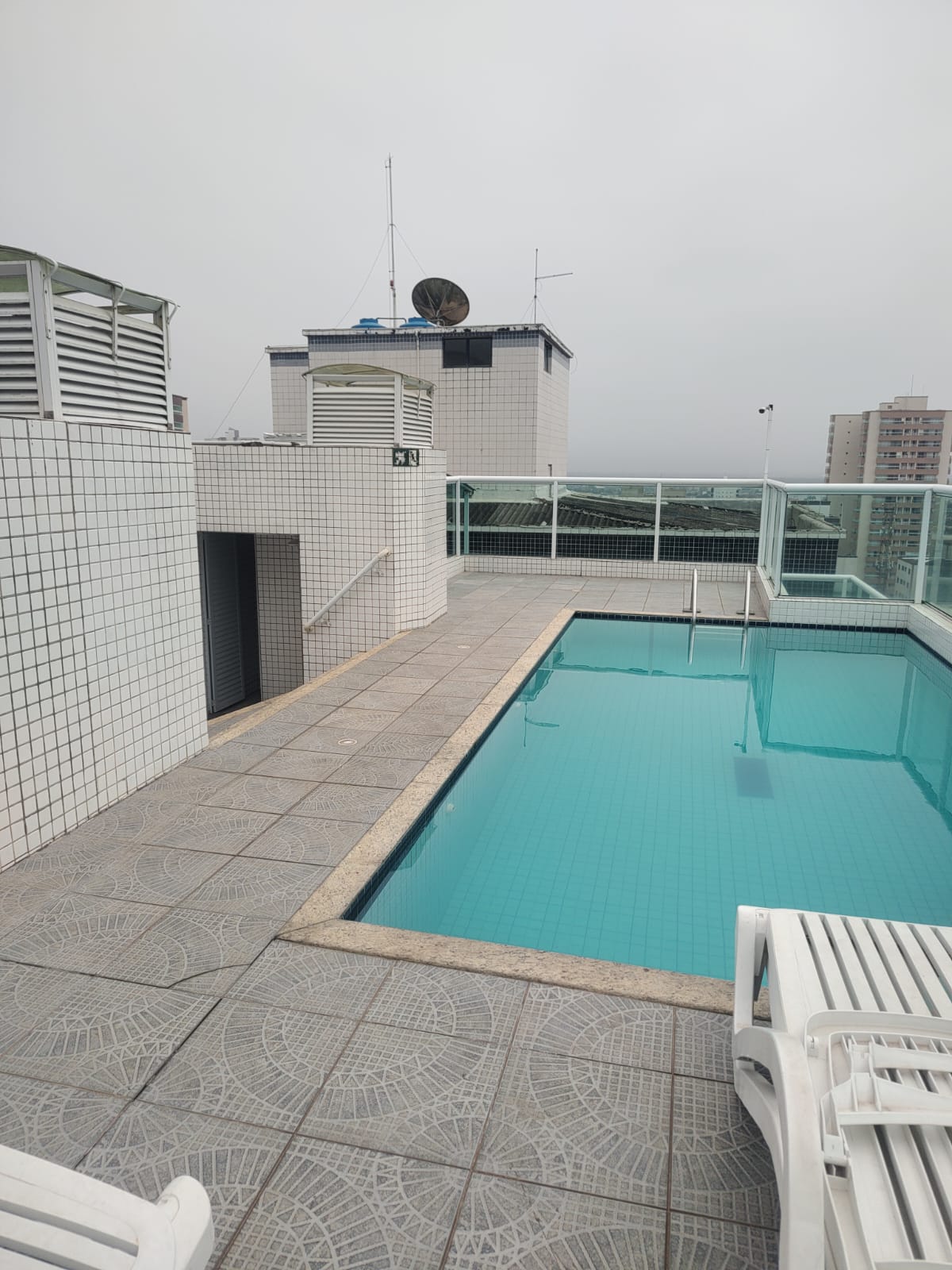Imagem Apartamento com 2 Quartos à Venda, 75 m² em Ocian - Praia Grande
