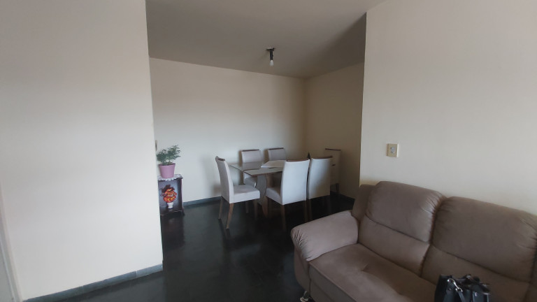Imagem Apartamento com 3 Quartos à Venda, 83 m² em Vila Bandeirante - Campo Grande