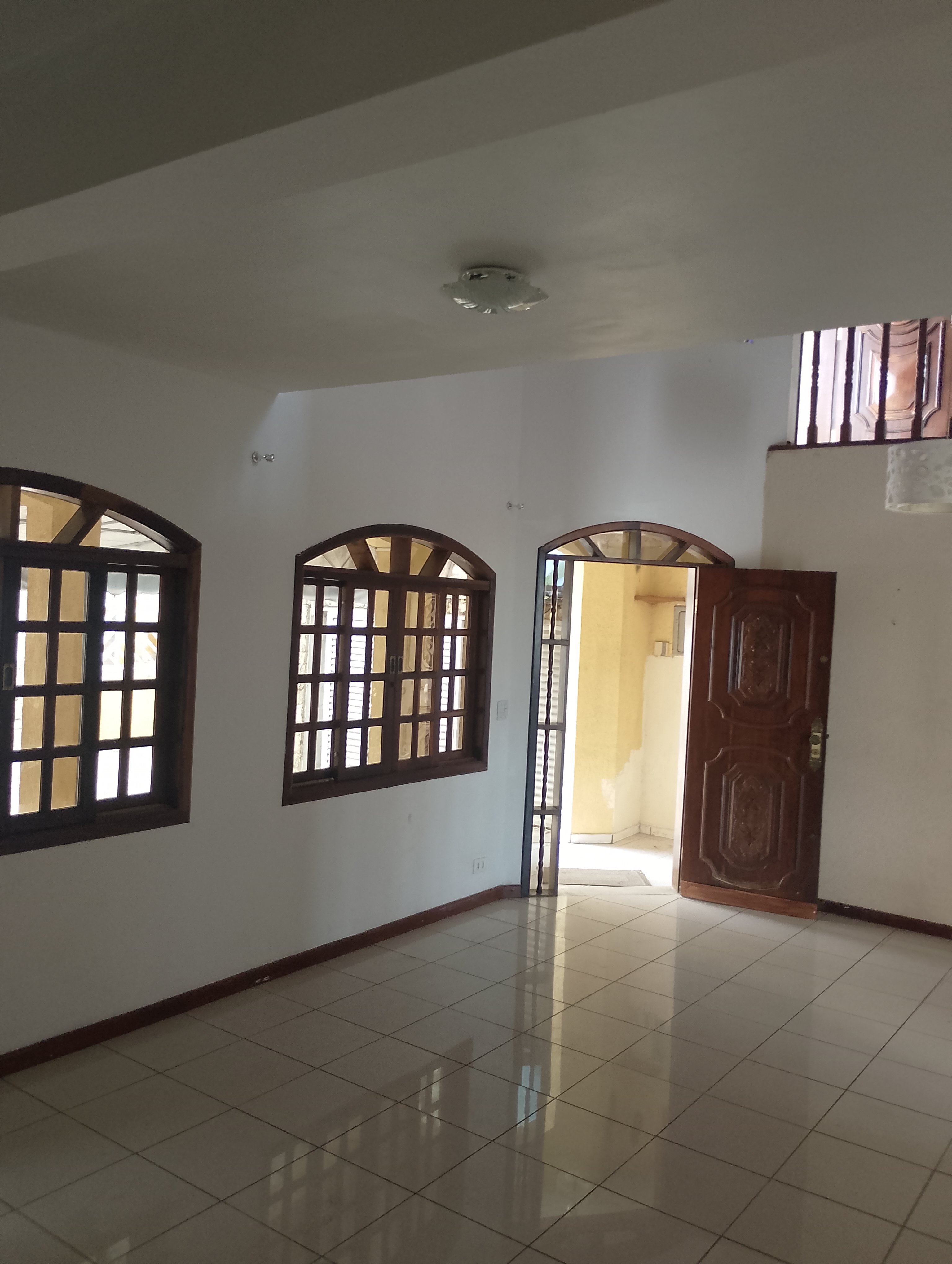 Imagem Sobrado com 3 Quartos à Venda, 300 m² em Vila Ipiranga - Mogi das Cruzes