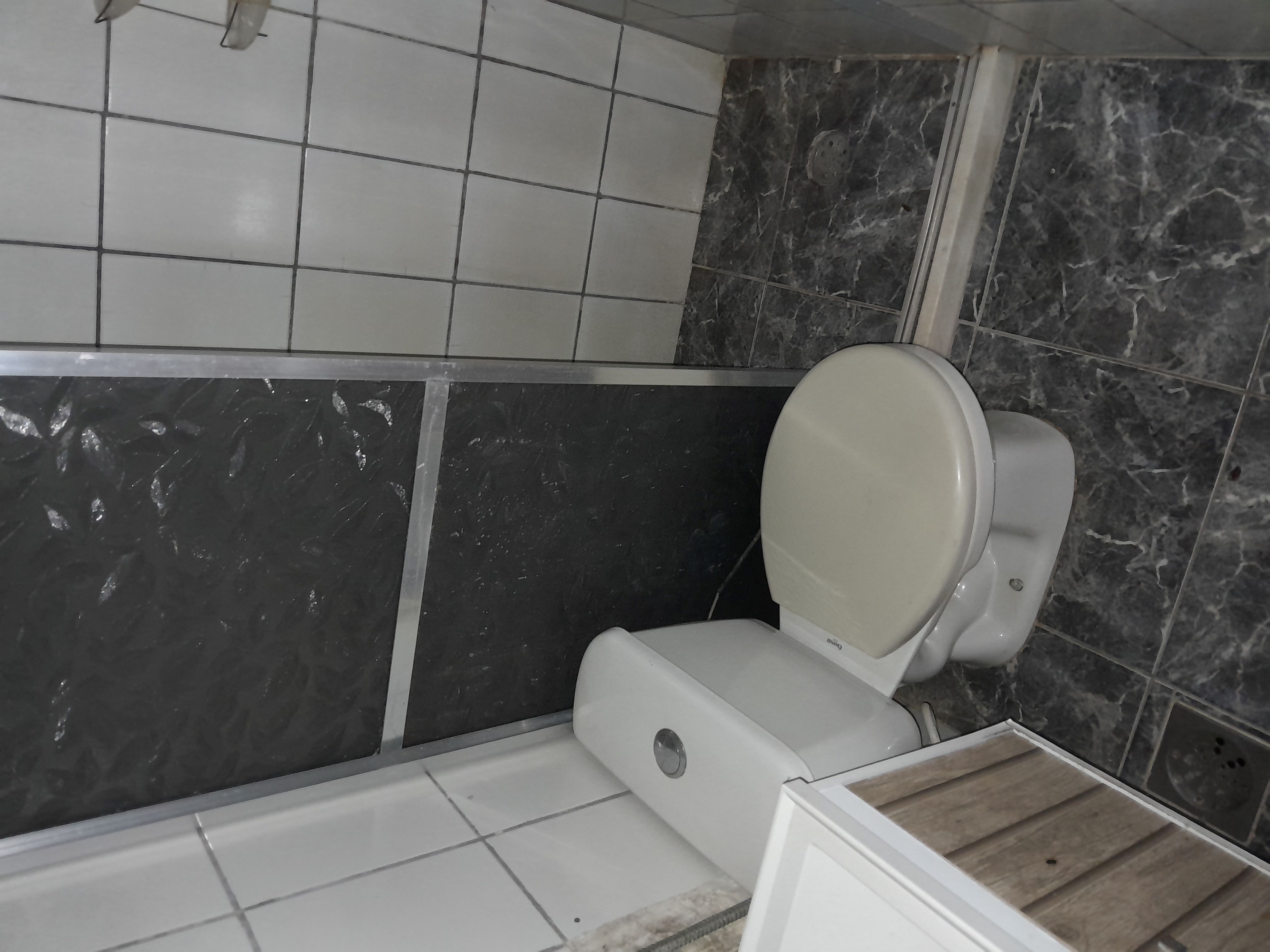 Imagem Casa com 2 Quartos à Venda, 80 m² em Bangu - Rio de Janeiro