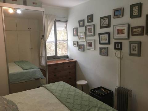 Imagem Apartamento com 3 Quartos à Venda, 110 m²em Moema - São Paulo